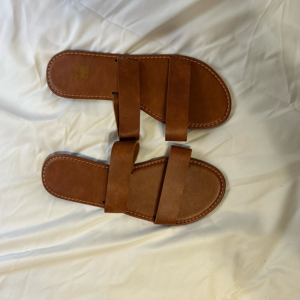 Boutique 9 Brown Sandals